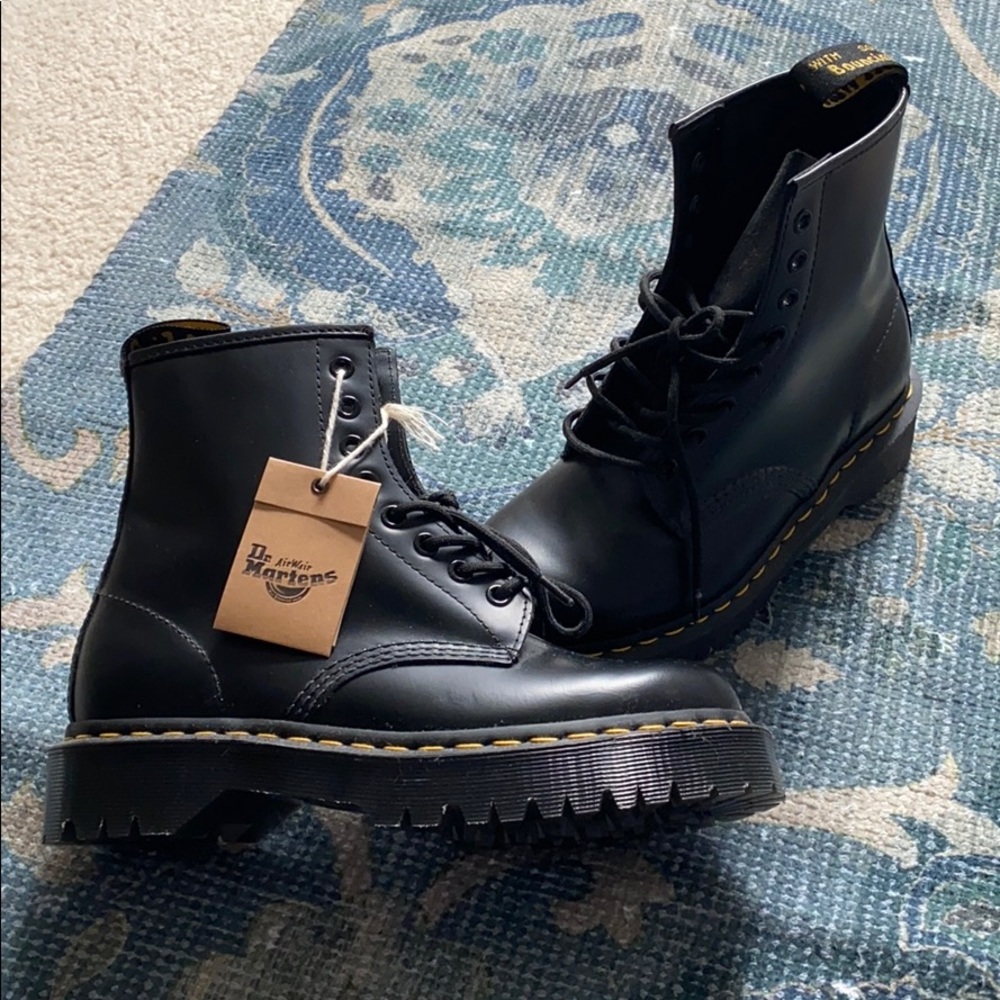 Dr. Marten 1460 Bex boots